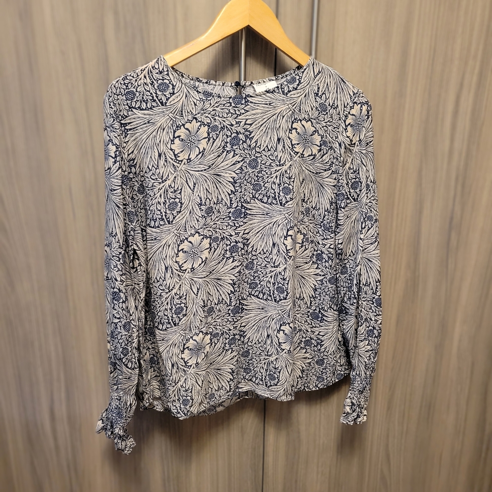 H&M x William Morris & Co Blue and White Floral Blouse 💐Rare - Picture 11 of 14